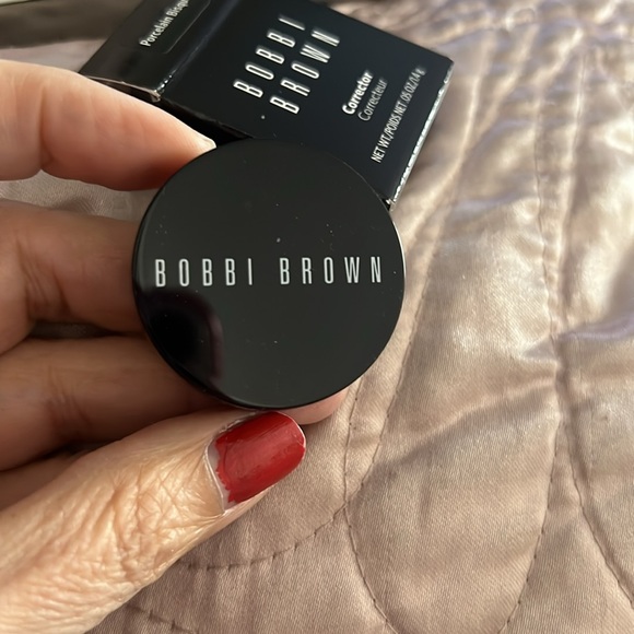 Bobbi Brown Corrector Porcelain Bisque NIB - Picture 4 of 6